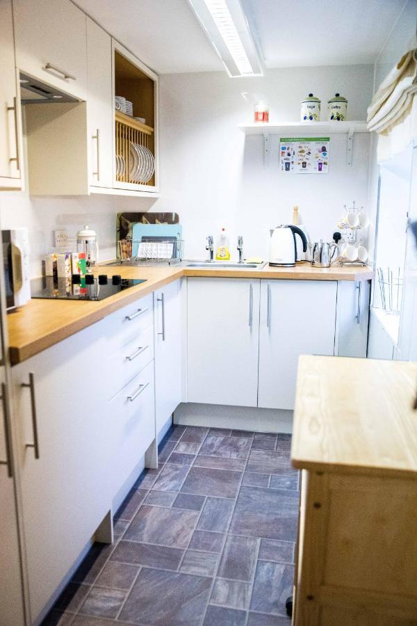 Standing Stones Cottage Арброт Екстериор снимка